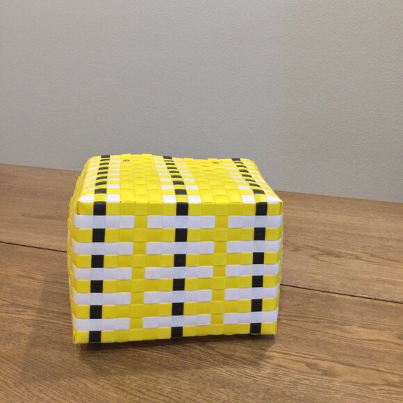 Marni Woven Market Bag - Picture 8 of 10